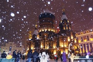 NHÀ THỜ THÁNH SOPHIA – VIÊN NGỌC KIẾN TRÚC GIỮA LÒNG CÁP NHĨ TÂN