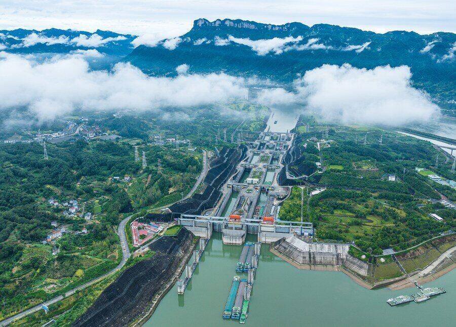 Đập Tam Hiệp - mắt xích lớn nhất của chuỗi siêu đập thủy điện Trung Quốc