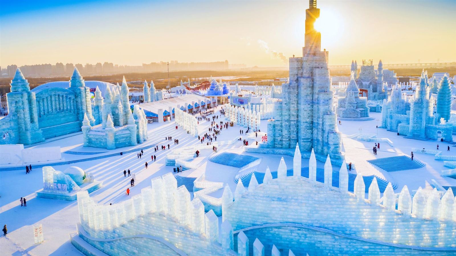 TRỌN GÓI TOUR CÁP NHĨ TÂN: LÀNG TUYẾT - THÀNH PHỐ BĂNG TUYẾT ĐẸP NGỠ NGÀNG
