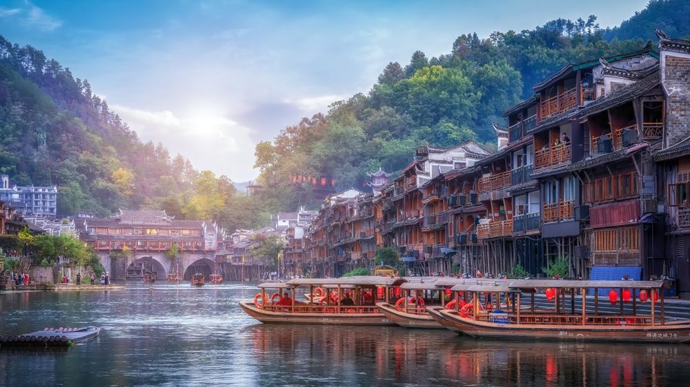 HÀ NỘI - NGHI XƯƠNG - PHƯỢNG HOÀNG CỔ TRẤN - TRƯƠNG GIA GIỚI